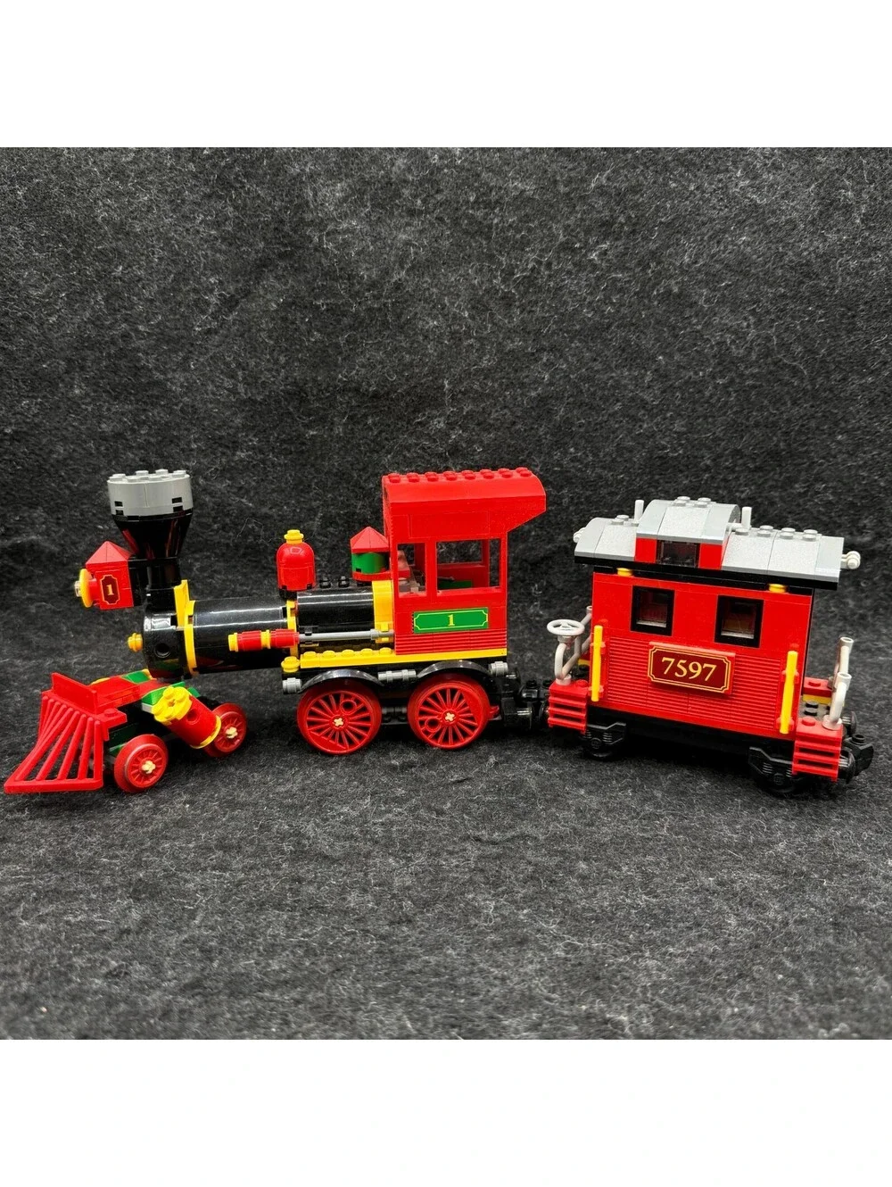 Not Complete LEGO 7597 Disney Toy Story Western Train Chase Toy Story LEGO 7597